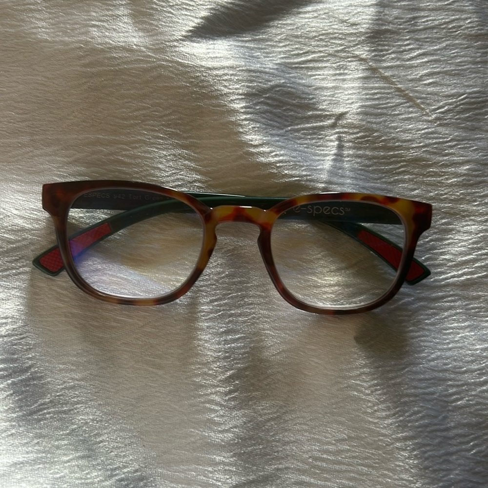 Eyeglassass + 2 tort green